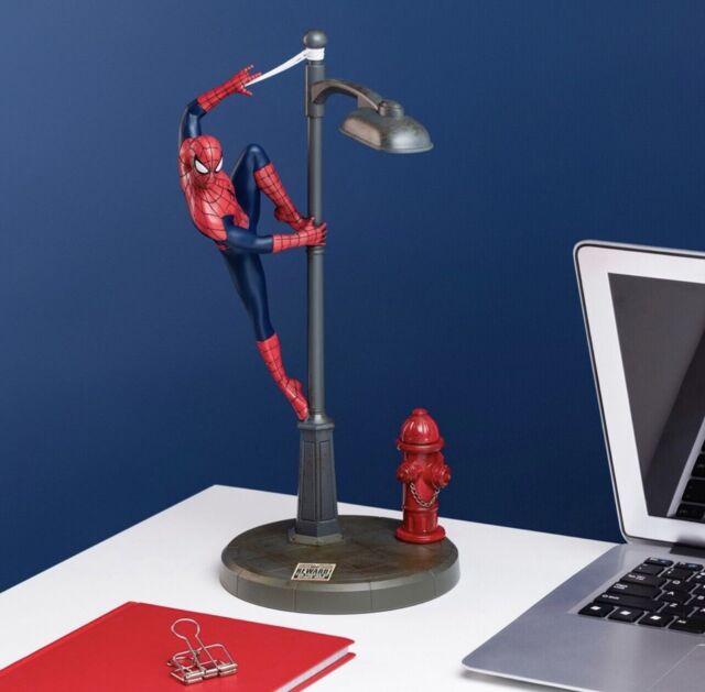 Spiderman Lamp Officially Licensed Marvel Collectable Figurine Usb Led