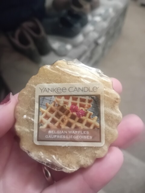 Brand Yankee Candle Wax Melt Belgium Waffles Rare Discontinued