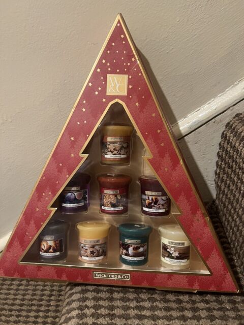 Wickford & Co 8 Luxury Fragrance Candle Gift Set For The Home. 8