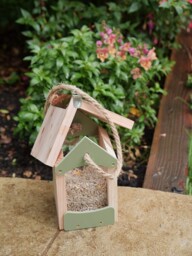 Wildlife World Bird Barn Small Wild Bird Garden Feeder Outdoor Wild