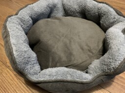 Ancol Sleepy Paws Oval Dog Bed Grey 70cm X 70cm, Size Large, Pets