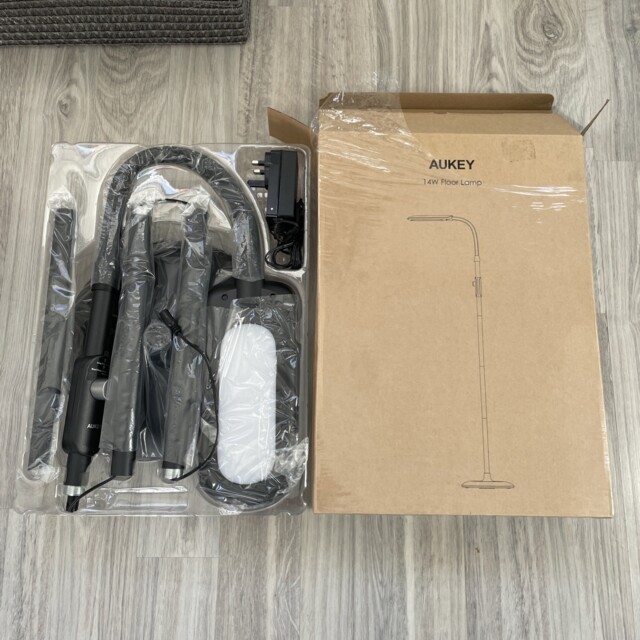 Aukey Led Floor Standing Lamp, 3 Colour Temp & 20 Brightness Levels