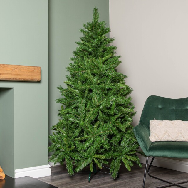 6ft (1.8m) Luxury Kateson Fir Artificial Green Christmas Tree With 816