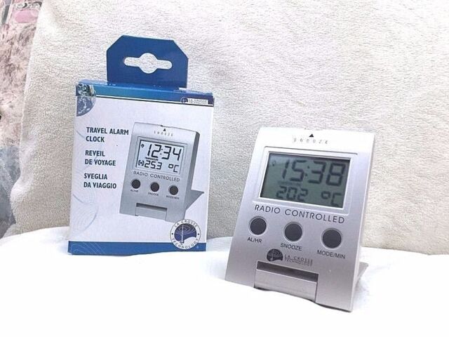 La Crosse Technology Radio Controlled Travel Alarm Clock Wt219