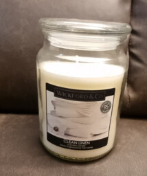 Clean Linen 18oz Jar Candle Wickford And Co