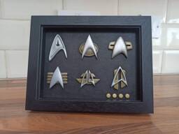 Small Badge Framed Collection 1 - thumbnail 1