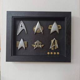 Small Badge Framed Collection 1 - thumbnail 2