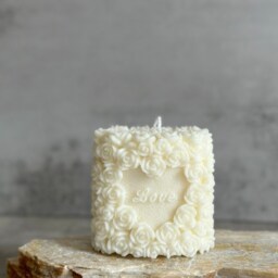 Rose Soy Wax Candle Love Theme, Handmade Home Decor - thumbnail 2
