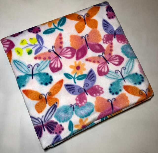 Zoofleece Butterfly Butterflies Monarch Insect Pink Blanket Animal Quilt Throw 55x60 - image 1
