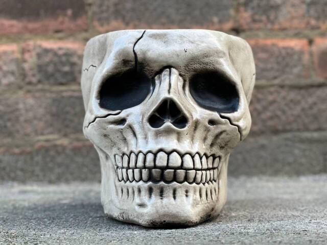 Garden Skull Figurine Stone Decoration Gothic Home Sculpture Cement Ornament Handmade Art Halloween Statue Yard - image 1