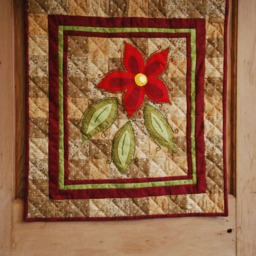 Handmade Flower Quilt Wall Hanging, Appliqued Cotton & Wool Felt, 21.5x19.5 - thumbnail 2