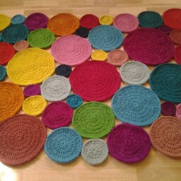 Handmade Wool Crochet Rug Colorful Round Design - thumbnail 2