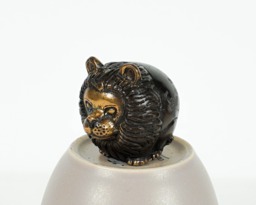 Cute Lion Figurine, 1.5 - thumbnail 1