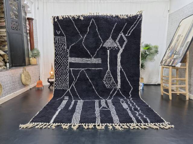 Cute Moroccan Rug, Beniourain Wool Rug , Black Rug, Abstract Handmade Area Handwoven Berber Plain Bohemian - image 1