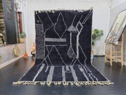 Cute Moroccan Rug, Beniourain Wool Rug , Black Rug, Abstract Handmade Area Handwoven Berber Plain Bohemian