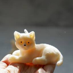Sitting Cat Candle - Decorative Soy Wax, Pet Lover Gift - thumbnail 3