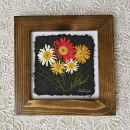 Signed Pressed Daisy Framed Art Real Flower Wall Decor, Handmade in Canada - thumbnail 2