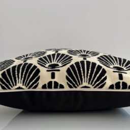 Silk Velvet Cushion Cover, Black Chrysanthemum Cushion, Turkish Jacquard Decorative Pillowcase 20''x20''/50x50 cm - thumbnail 3