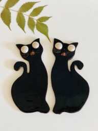 Ceramic Cat Wall Hanging Set, Iridescent Eyes, Halloween Decor - thumbnail 1
