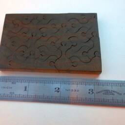 Lignum Vitae Hand Cut Wooden Jigsaw Puzzle - thumbnail 4