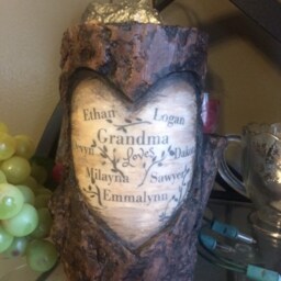 Log Candle Personalized With Kids Names Mom, Dad, Mommy, Grandma, Grandpa, Pappy, Mimi, Nana, Farm House Decor Mothers Day Gift For Mom - thumbnail 3