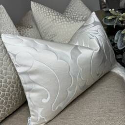 Elegant Damask Cushion Cover, Pillow Throw/Worldwide Shipping & Double Sided - Ivory Natural Iliv Textured Fabric - thumbnail 4