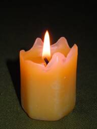 Beeswax Candle, Hexagonal 100% Pure Beeswax, Handmade, Organic, Certified Residue-Free, Pesticide-Free, Honeycomb - thumbnail 2