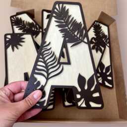 Tropical Leaf Name Sign - Personalised Wall Wooden Custom Safari Nursery Decor Art Jungle Theme - thumbnail 1