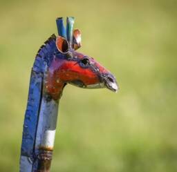 Recycled Metal Coloured Giraffe. Garden Outdoor Sculptures. Statue