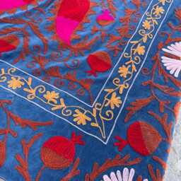 Handmade Velvet Suzani Quilt - Elegant Embroidered Bedding - thumbnail 4