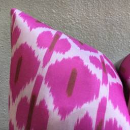 Handwoven Silk Ikat Pillow Cover 24x24, Modern Accent - thumbnail 2