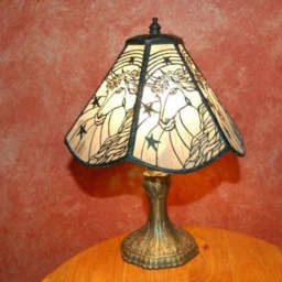 stained Glass Lamp - thumbnail 3