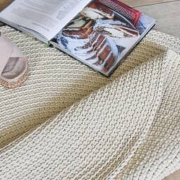 Knitted Children Rug/ Knitting Chunky Nursery Room Rugs/ Area Rug Round/ Cream - thumbnail 3