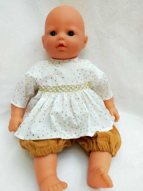 Enchanted Outfit & Magical Gold Smocking For A 42cm Doll - image 1