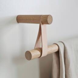 Curtain Rod Holder/Pole Holder, Leather Strap Curtain Hanger, Bracket. Not Included
