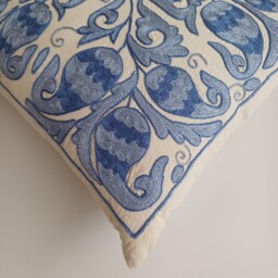Suzani Cushion Cover, Handmade Uzbek Silk Embroidered Decorative Pillowcase, Throw Pillow 46x42 cm - thumbnail 3