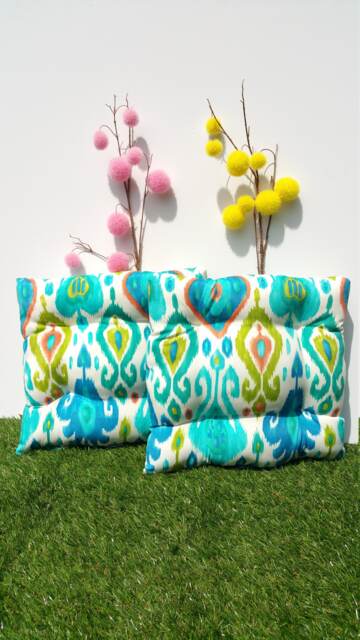 Outdoor Seat Cushions Ikat, Lattice, Botanical, Geometric, Abstract, Floral, Paisley, Variety Ikat D??cor Cushions - image 1