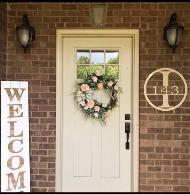 20 Inch Circle Monogrammed Metal Sign With Family Last Name, Wall Art, Personalized Monogram Sign, Custom With Name - image 1