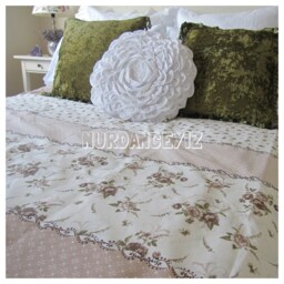 Round White Toss Pillow Throw, Dahlia Lotus Flower -Shabby Chic Bedding, Blue Pink Linen Decorative Mandala Decor Nurdanceyiz - thumbnail 2