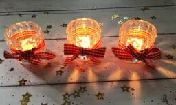 Set Of 3 Christmas Seasonal Glass Tea Light Candle Holders