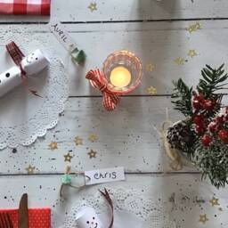 Set Of 3 Christmas Seasonal Glass Tea Light Candle Holders - thumbnail 4