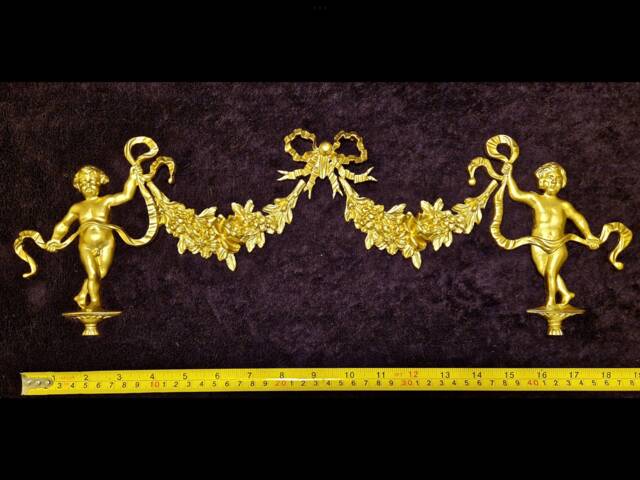 Large Ornate Applique Cherubs Floral Gilt White French Style Decorative Wall Furniture Onlay Moulding Pediment Plastic Decoration - image 1
