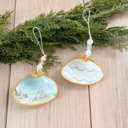 Coastal Christmas Ornament, Gift, Decoupage Clam Shell, Beach Nautical Gilded Party Favor, Gift Tag