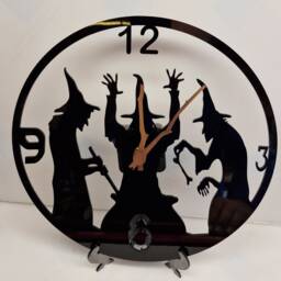 3 Witches Clock - thumbnail 2