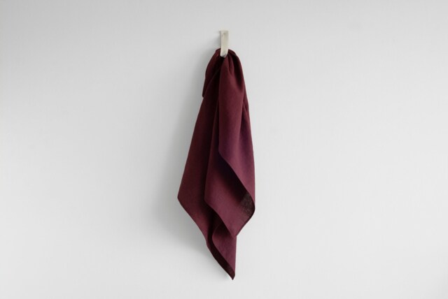Washed Linen Bath Sheet, Absorbent Body Towel, 55x39 Inches - image 1