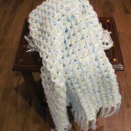 Crochet Baby Blanket ~ Blue, White & Green - thumbnail 4
