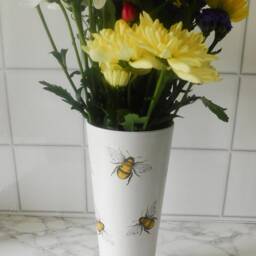 Decoupage Honey Bee Vase White Cylinder Glass Vase, Gift Boxed - thumbnail 2