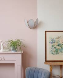 Flower Wall Lamp - Baby Blue & Gold - thumbnail 1