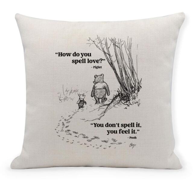 Winnie The Pooh Cushion Cover Classic - image 1