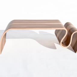 Crazy Carpet Table - thumbnail 2